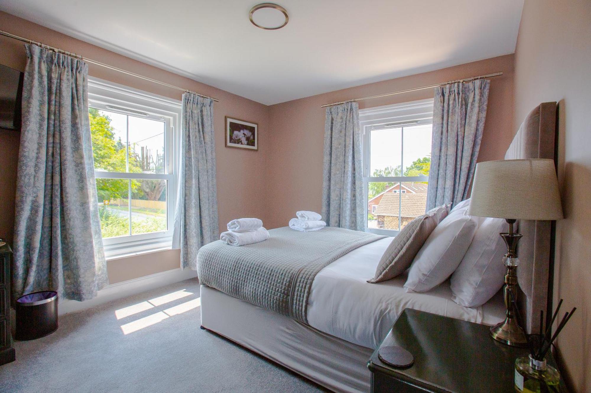 Woodfalls Inn Redlynch  Dış mekan fotoğraf