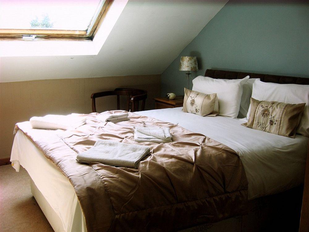 Woodfalls Inn Redlynch  Dış mekan fotoğraf